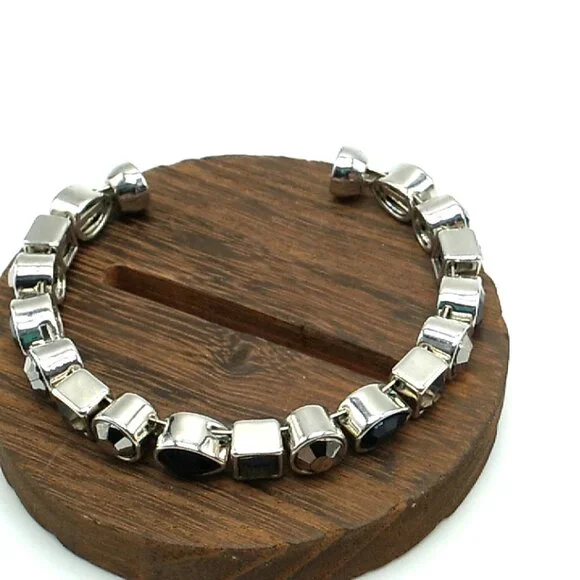 Black and Gray Crystal Stackable Silver-tone Bracelet Magnetic Clasp - Picture 6 of 11
